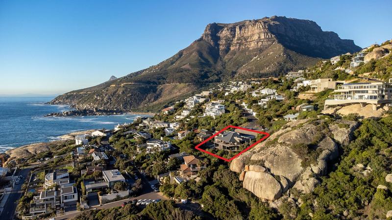 6 Bedroom Property for Sale in Llandudno Western Cape